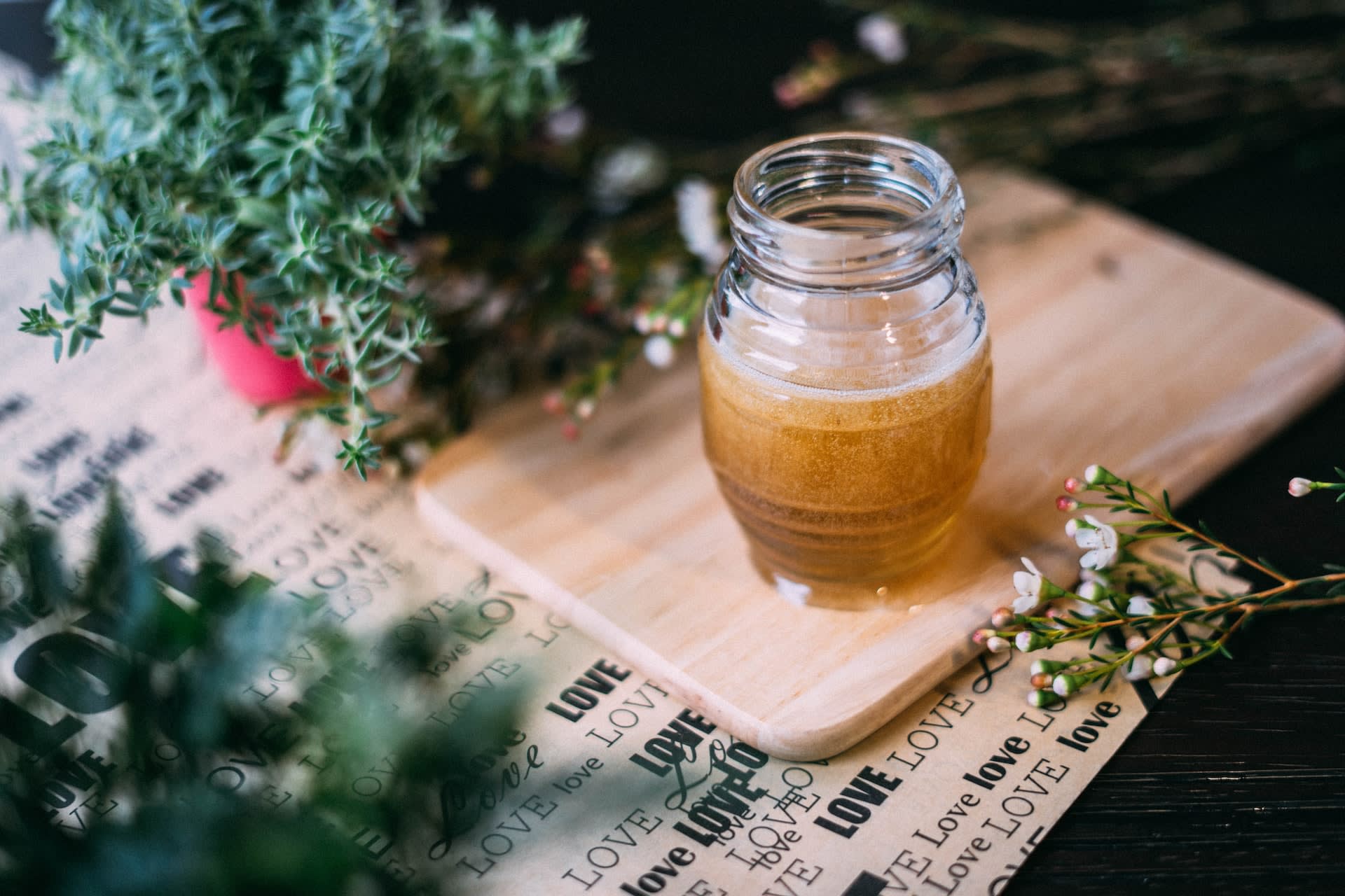 top 10 healing foods raw honey in a jar